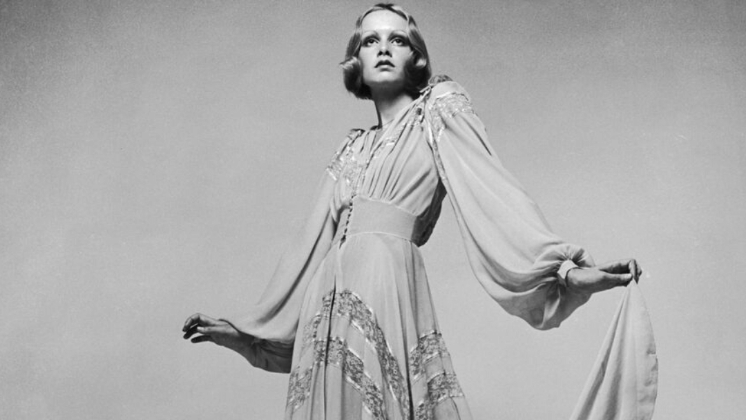 everything-you-need-to-know-about-70s-80s-90s-fashion