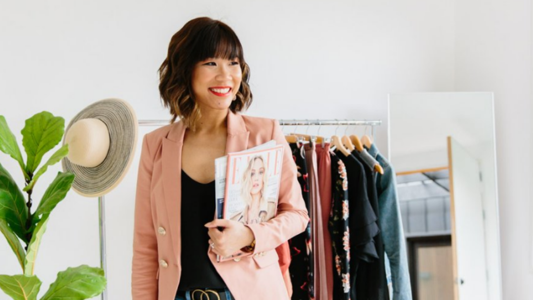 how-to-become-a-virtual-stylist